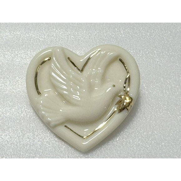 Lenox Peaceful Dove Heart Brooch Pin Handcrafted Porcelain Gold Accents Retired - Picture 3 of 3